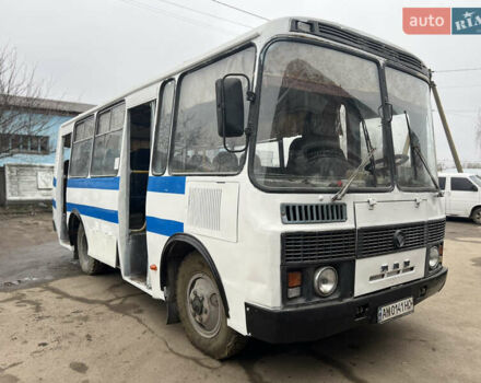 Білий ПАЗ 32054, об'ємом двигуна 4.2 л та пробігом 1000 тис. км за 4250 $, фото 1 на Automoto.ua