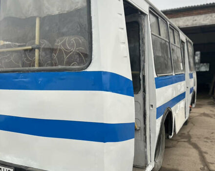 Білий ПАЗ 32054, об'ємом двигуна 4.2 л та пробігом 1000 тис. км за 4250 $, фото 3 на Automoto.ua