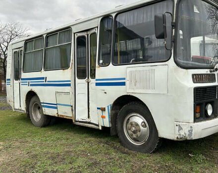 Білий ПАЗ 32054, об'ємом двигуна 4 л та пробігом 100 тис. км за 4100 $, фото 1 на Automoto.ua