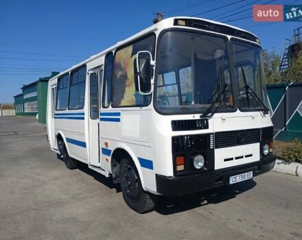 Белый ПАЗ 32054, объемом двигателя 4.67 л и пробегом 30 тыс. км за 11500 $, фото 2 на Automoto.ua