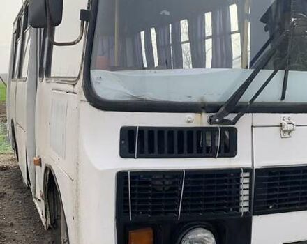 Белый ПАЗ 32054, объемом двигателя 0 л и пробегом 300 тыс. км за 1500 $, фото 1 на Automoto.ua