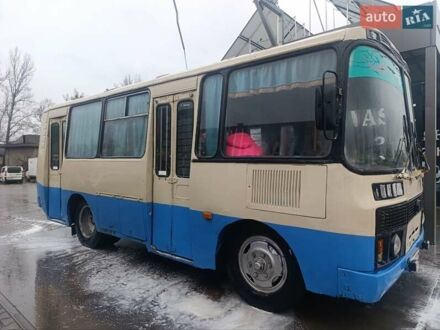 Белый ПАЗ 32054, объемом двигателя 3.97 л и пробегом 555 тыс. км за 2250 $, фото 1 на Automoto.ua