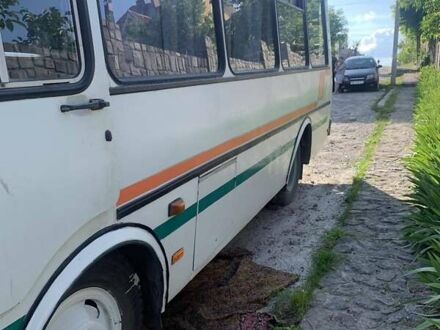 ПАЗ 32054 2008 в Хмельницком на Automoto.ua Белый ПАЗ 32054, объемом двигателя 4.7 л и пробегом 400 тыс. км за 2500 $, фото 1 на Automoto.ua