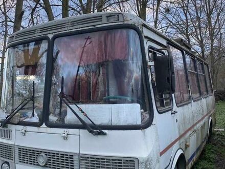 ПАЗ 32054 2008 в Старой Синяве на Automoto.ua Белый ПАЗ 32054, объемом двигателя 4.7 л и пробегом 80 тыс. км за 2000 $, фото 1 на Automoto.ua