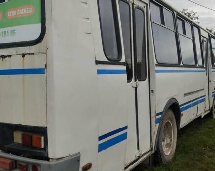 Белый ПАЗ 4234, объемом двигателя 4.75 л и пробегом 300 тыс. км за 4500 $, фото 1 на Automoto.ua