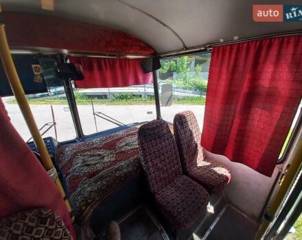 Білий ПАЗ 4234, об'ємом двигуна 4.75 л та пробігом 450 тис. км за 4500 $, фото 12 на Automoto.ua