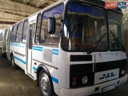 ПАЗ 4234 2004 в Килие на Automoto.ua Белый ПАЗ 4234, объемом двигателя 4.75 л и пробегом 111 тыс. км за 6500 $, фото 1 на Automoto.ua