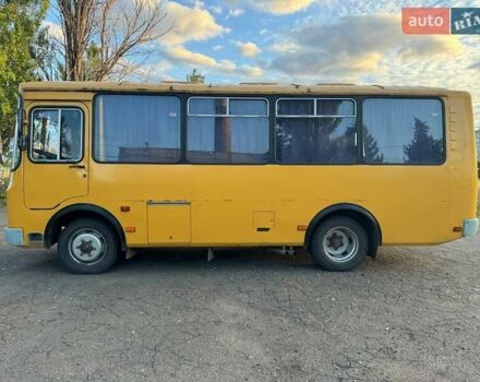 Желтый ПАЗ 4234, объемом двигателя 4.75 л и пробегом 50 тыс. км за 17000 $, фото 1 на Automoto.ua