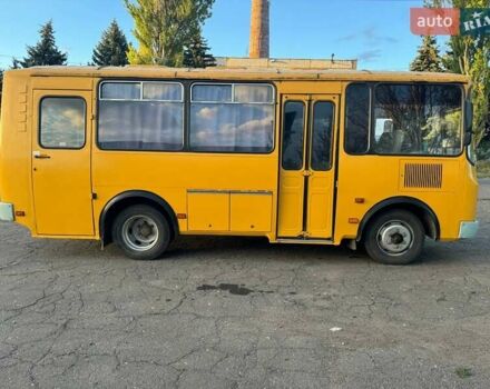 Желтый ПАЗ 4234, объемом двигателя 4.75 л и пробегом 50 тыс. км за 17000 $, фото 4 на Automoto.ua