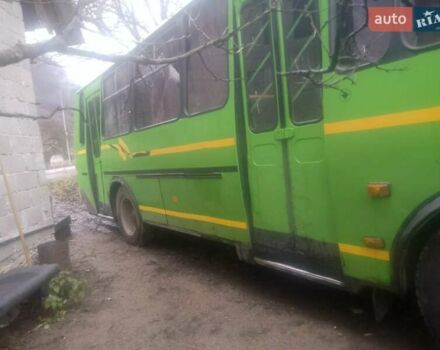 Зеленый ПАЗ 4234, объемом двигателя 4.75 л и пробегом 500 тыс. км за 3000 $, фото 2 на Automoto.ua