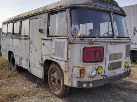 ПАЗ 672м 1985 у Харкові на Automoto.ua Сірий ПАЗ 672м, об'ємом двигуна 0 л та пробігом 6 тис. км за 842 $, фото 1 на Automoto.ua