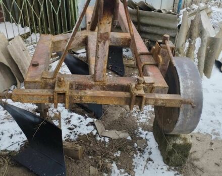 ПЛН 3-35 2010 у Тернополі на Automoto.ua Червоний ПЛН 3-35, об'ємом двигуна 0 л та пробігом 0 тис. км за 879 $, фото 3 на Automoto.ua