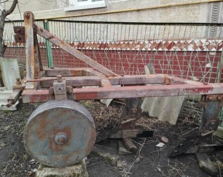 ПЛН 3-35 2010 у Тернополі на Automoto.ua Червоний ПЛН 3-35, об'ємом двигуна 0 л та пробігом 0 тис. км за 879 $, фото 1 на Automoto.ua