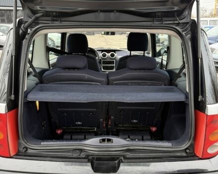 Чорний Пежо 1007, об'ємом двигуна 1.4 л та пробігом 200 тис. км за 3600 $, фото 11 на Automoto.ua