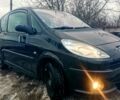 Чорний Пежо 1007, об'ємом двигуна 1.4 л та пробігом 150 тис. км за 3200 $, фото 1 на Automoto.ua