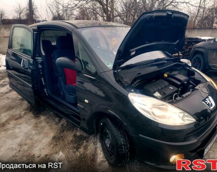 Чорний Пежо 1007, об'ємом двигуна 1.4 л та пробігом 150 тис. км за 3200 $, фото 9 на Automoto.ua