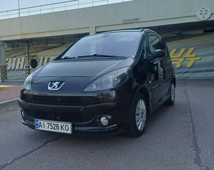 Чорний Пежо 1007, об'ємом двигуна 1.4 л та пробігом 180 тис. км за 4700 $, фото 1 на Automoto.ua