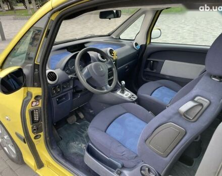 Пежо 1007, объемом двигателя 1.4 л и пробегом 160 тыс. км за 4900 $, фото 12 на Automoto.ua