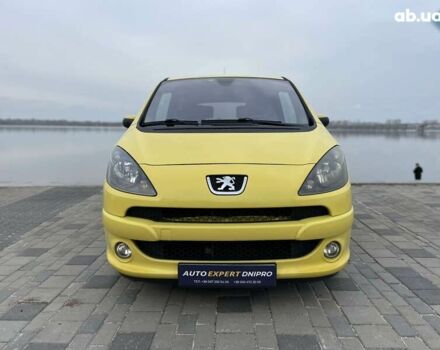 Пежо 1007, объемом двигателя 1.4 л и пробегом 160 тыс. км за 4900 $, фото 1 на Automoto.ua