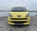 Пежо 1007, объемом двигателя 1.4 л и пробегом 160 тыс. км за 4900 $, фото 1 на Automoto.ua