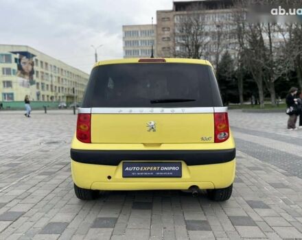 Пежо 1007, объемом двигателя 1.4 л и пробегом 160 тыс. км за 4800 $, фото 5 на Automoto.ua