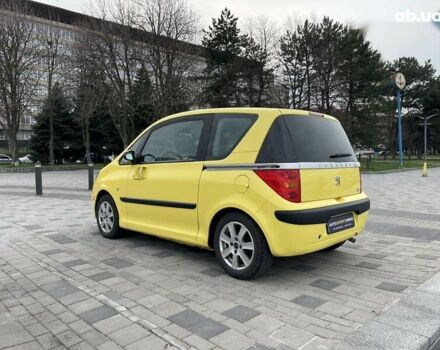 Пежо 1007, объемом двигателя 1.4 л и пробегом 160 тыс. км за 4900 $, фото 3 на Automoto.ua