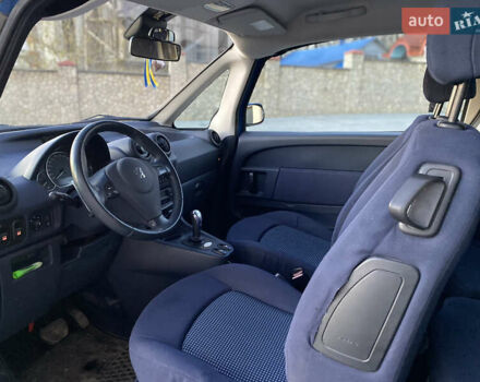 Пежо 1007, объемом двигателя 1.59 л и пробегом 215 тыс. км за 3850 $, фото 27 на Automoto.ua