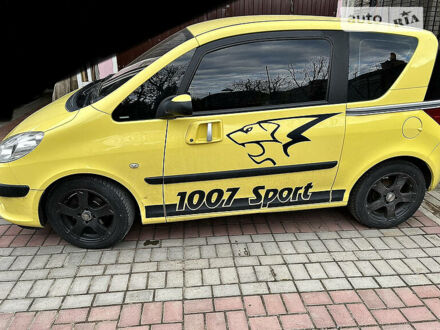 Пежо 1007 2006 у Житомирі на Automoto.ua Жовтий Пежо 1007, об'ємом двигуна 1.4 л та пробігом 83 тис. км за 3999 $, фото 1 на Automoto.ua