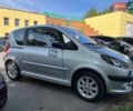 Серый Пежо 1007, объемом двигателя 1.6 л и пробегом 208 тыс. км за 4200 $, фото 7 на Automoto.ua