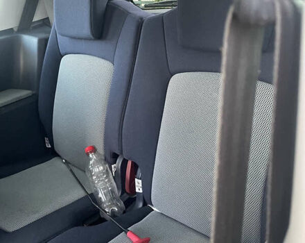 Сірий Пежо 1007, об'ємом двигуна 1.6 л та пробігом 106 тис. км за 4800 $, фото 3 на Automoto.ua