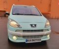 Зелений Пежо 1007, об'ємом двигуна 1.4 л та пробігом 247 тис. км за 4999 $, фото 1 на Automoto.ua