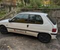 Белый Пежо 106, объемом двигателя 1 л и пробегом 290 тыс. км за 1350 $, фото 1 на Automoto.ua