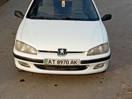 Білий Пежо 106, об'ємом двигуна 1 л та пробігом 1000 тис. км за 1350 $, фото 1 на Automoto.ua