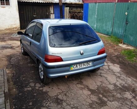 Серый Пежо 106, объемом двигателя 1 л и пробегом 300 тыс. км за 2300 $, фото 1 на Automoto.ua