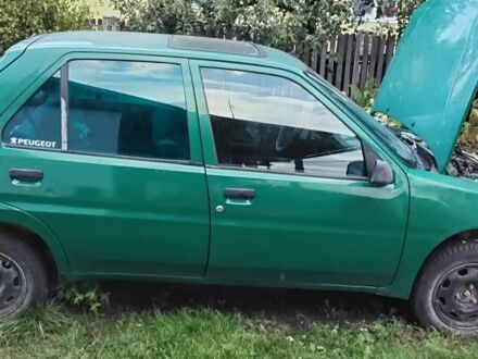 Пежо 106 1994 у Тернополі на Automoto.ua Зелений Пежо 106, об'ємом двигуна 1.1 л та пробігом 317 тис. км за 1200 $, фото 1 на Automoto.ua