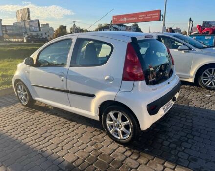 Белый Пежо 107, объемом двигателя 1 л и пробегом 71 тыс. км за 5600 $, фото 2 на Automoto.ua