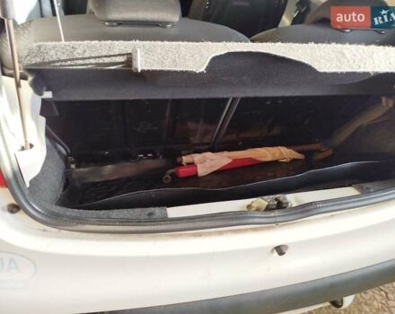 Пежо 107 2011 в Стрые на Automoto.ua Белый Пежо 107, объемом двигателя 1 л и пробегом 189 тыс. км за 4999 $, фото 1 на Automoto.ua