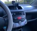 Белый Пежо 107, объемом двигателя 1 л и пробегом 140 тыс. км за 4500 $, фото 5 на Automoto.ua