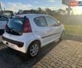 Белый Пежо 107, объемом двигателя 1 л и пробегом 71 тыс. км за 5600 $, фото 4 на Automoto.ua
