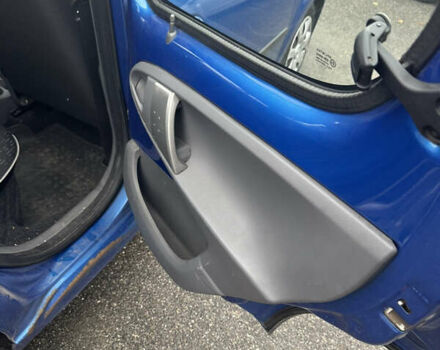 Белый Пежо 107, объемом двигателя 1 л и пробегом 170 тыс. км за 3499 $, фото 9 на Automoto.ua