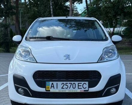Білий Пежо 107, об'ємом двигуна 1 л та пробігом 155 тис. км за 5000 $, фото 5 на Automoto.ua
