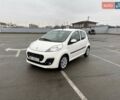 Білий Пежо 107, об'ємом двигуна 1 л та пробігом 65 тис. км за 6500 $, фото 5 на Automoto.ua