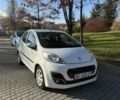 Білий Пежо 107, об'ємом двигуна 1 л та пробігом 64 тис. км за 5500 $, фото 2 на Automoto.ua