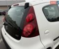 Білий Пежо 107, об'ємом двигуна 1 л та пробігом 65 тис. км за 6500 $, фото 15 на Automoto.ua