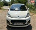 Белый Пежо 107, объемом двигателя 1 л и пробегом 91 тыс. км за 5500 $, фото 1 на Automoto.ua