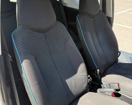 Білий Пежо 107, об'ємом двигуна 1 л та пробігом 155 тис. км за 5000 $, фото 15 на Automoto.ua
