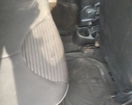 Белый Пежо 107, объемом двигателя 1 л и пробегом 111 тыс. км за 6117 $, фото 7 на Automoto.ua