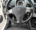 Белый Пежо 107, объемом двигателя 0.99 л и пробегом 220 тыс. км за 4900 $, фото 1 на Automoto.ua