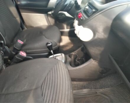 Белый Пежо 107, объемом двигателя 1 л и пробегом 111 тыс. км за 6117 $, фото 9 на Automoto.ua