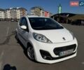 Белый Пежо 107, объемом двигателя 1 л и пробегом 133 тыс. км за 5300 $, фото 1 на Automoto.ua